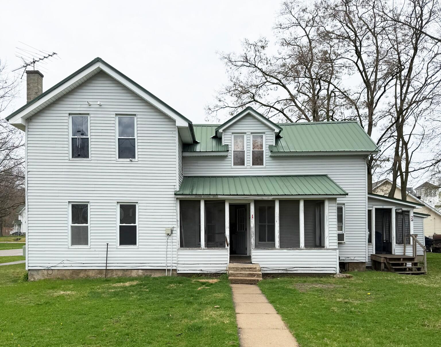 112 West Clinton Street Augusta, MI 49012 - Photo 5 of 7 IMG_9203 edit
