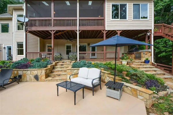 $850,000 | 77 Tally Cv Road, Jasper, GA 30143