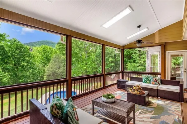 $850,000 | 77 Tally Cv Road, Jasper, GA 30143