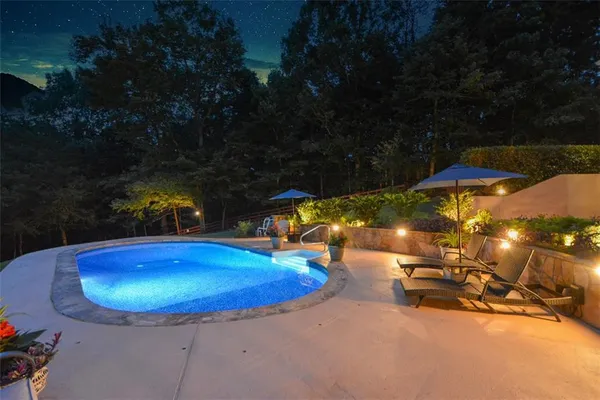 $850,000 | 77 Tally Cv Road, Jasper, GA 30143