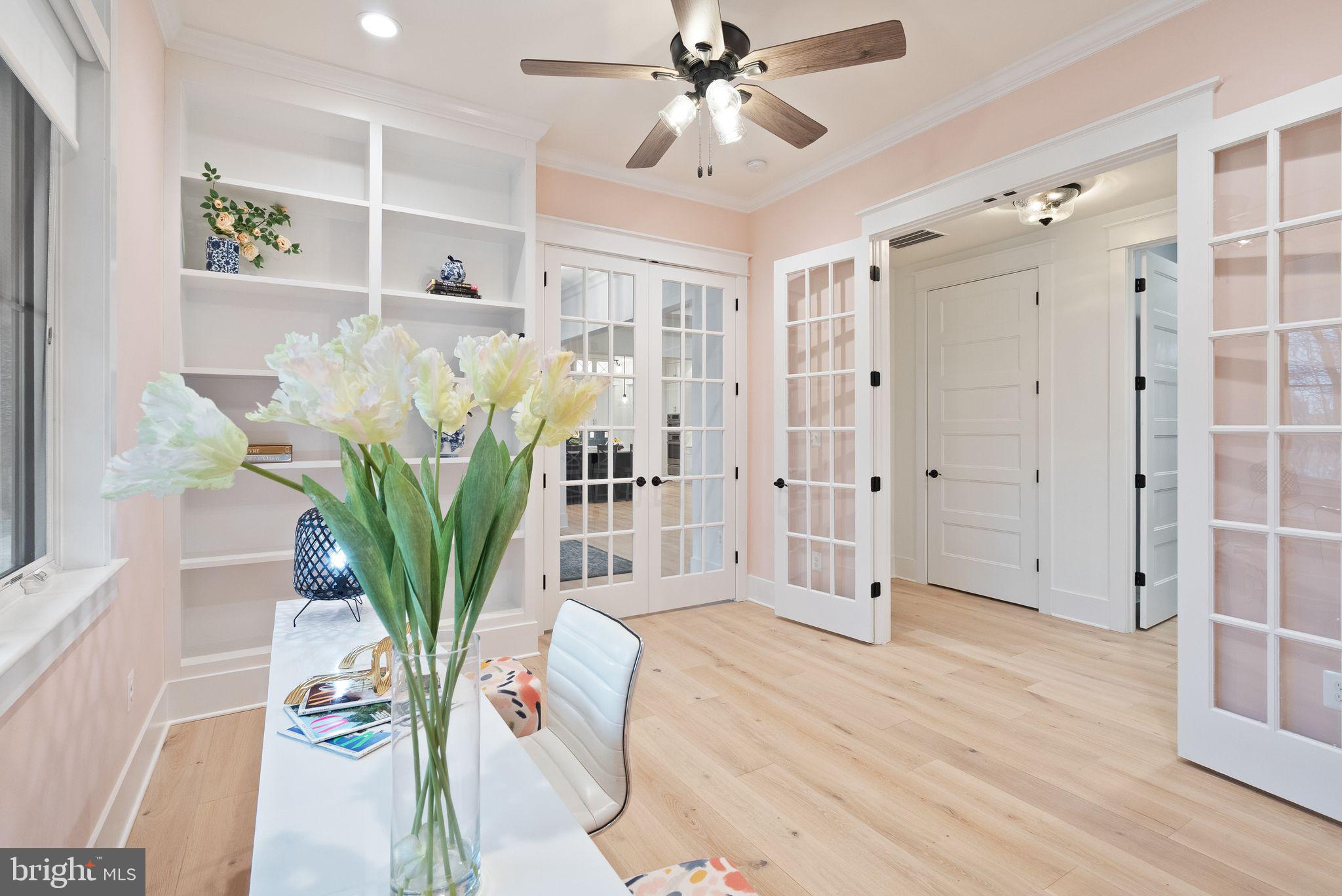 17819 Yatton Road Round Hill, VA 20141 - Photo 18 of 92 Sunlit library, Double French doors