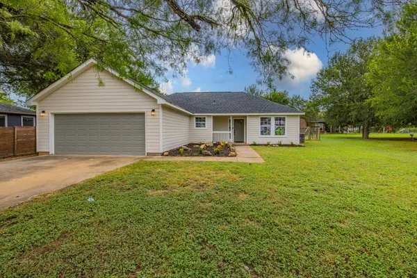 $289,000 | 119 Kikipua, Bastrop, TX 78602