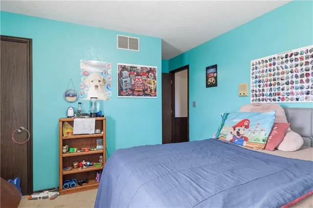 $240,000 | 3406 South Stewart Avenue, Sedalia, MO 65301