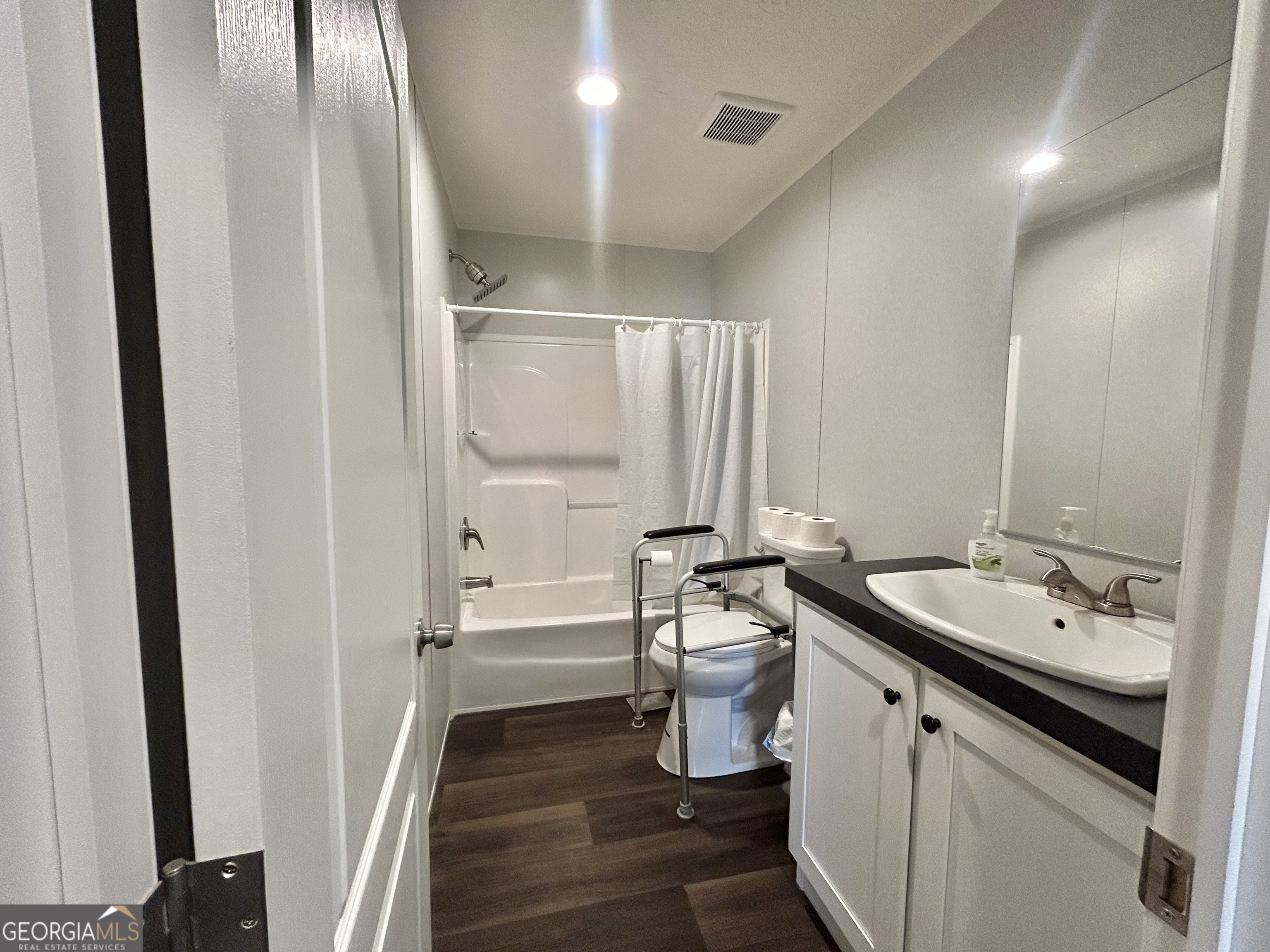 1010 Mize Road Toccoa, GA 30577 - Photo 18 of 32