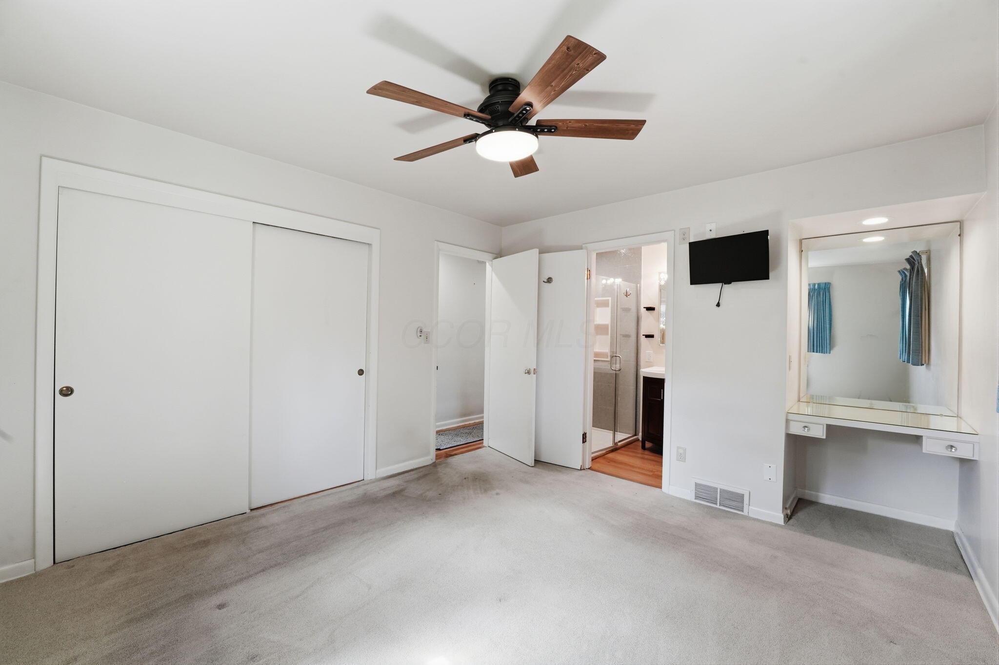 2290 Middlesex Road Columbus, OH 43220 - Photo 22 of 49