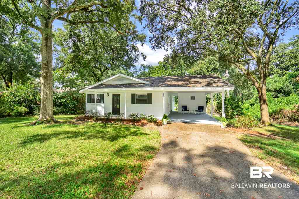 466 Pomelo Street Fairhope, AL 36532 - Photo 2 of 22