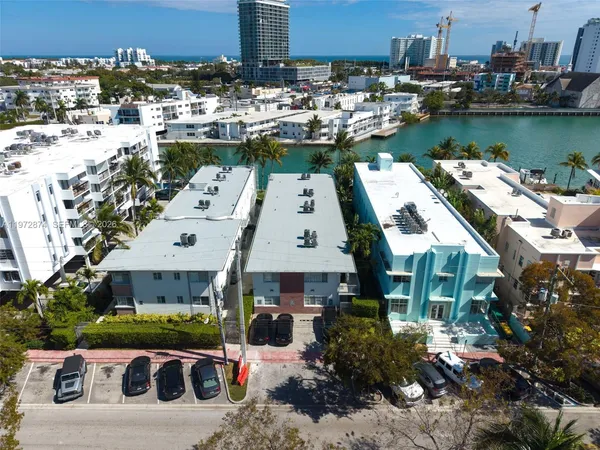 $2,845 | 6905 Bay Drive, Unit 16, Miami Beach, FL 33141
