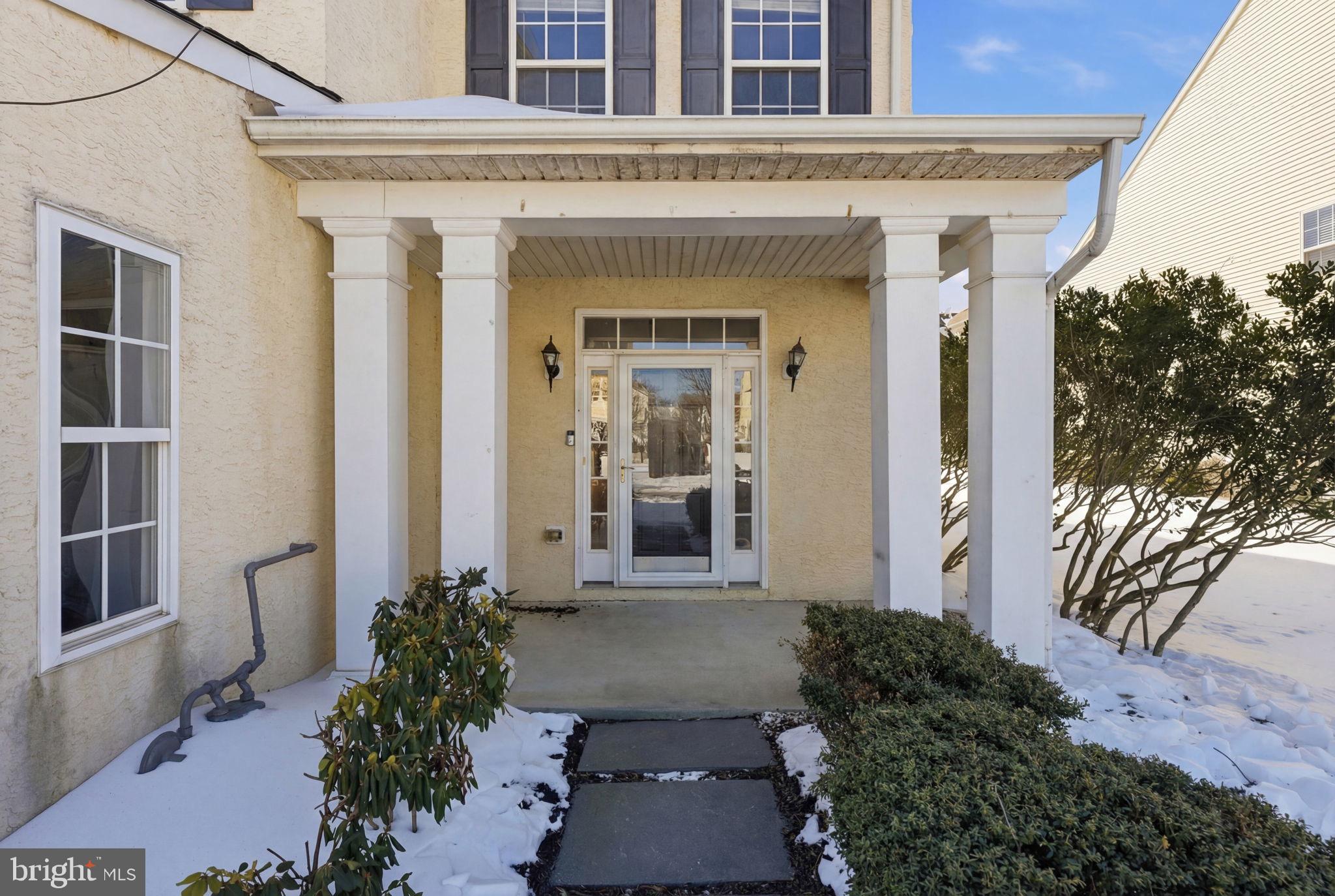 187 Gillespie Avenue Middletown, DE 19709 - Photo 3 of 43 a front view of a house
