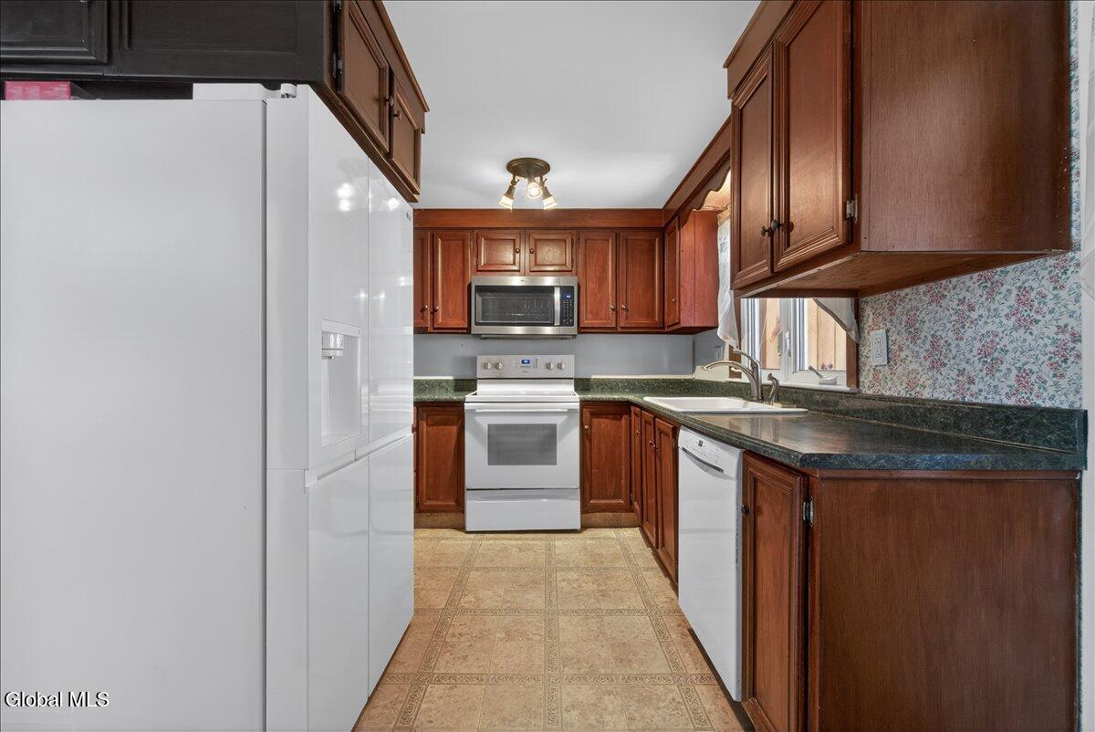 3798 Lewis Road Milton, NY 12020 - Photo 13 of 38 19-3798 Lewis Rd-19