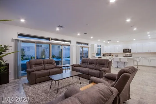 $5,500 | 8307 Red Lily Street, Las Vegas, NV 89113