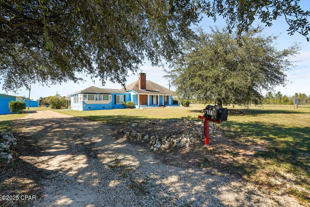 5171 Galloway Road Graceville, FL 32440 - Photo 10 of 81