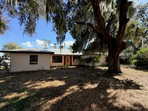 $355,000 | 30 Placid Oaks Drive, Lake Placid, FL 33852