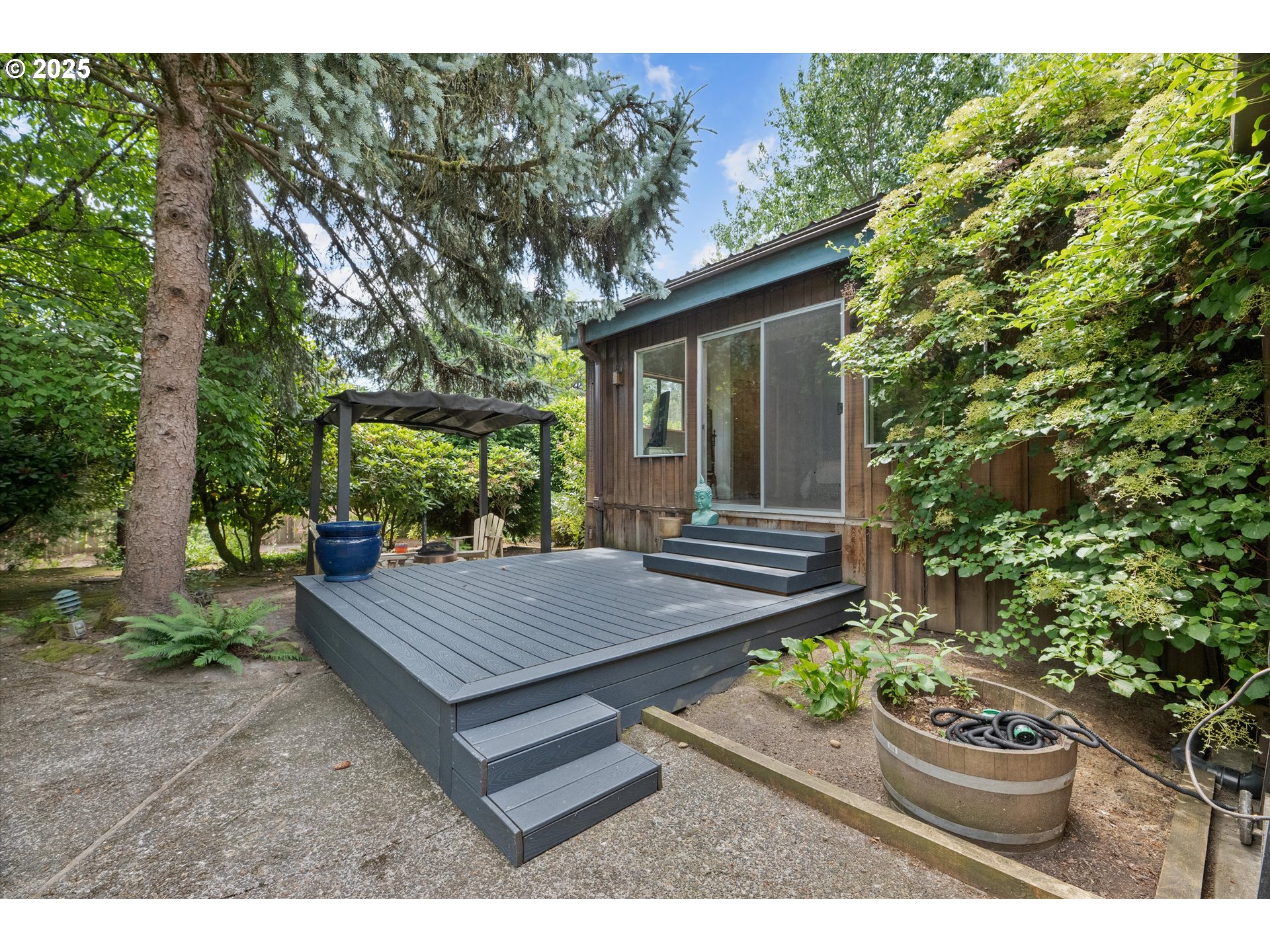 7420 Southwest Pointer Road Portland, OR 97225 - Photo 32 of 46 Gallery Image 32