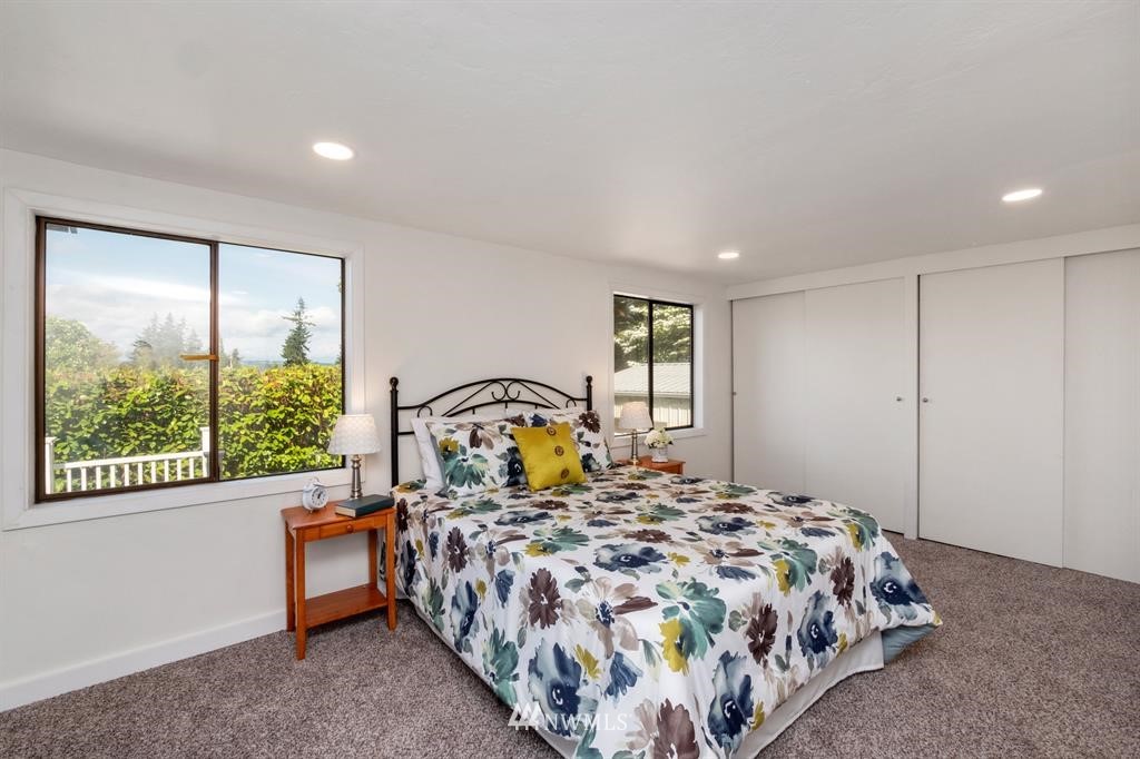 10 Northwest Riddell Road Bremerton, WA 98311 - Photo 12 of 21 Gallery Image 12