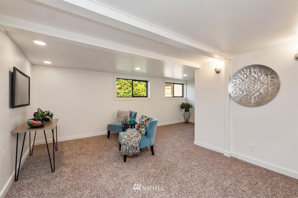 10 Northwest Riddell Road Bremerton, WA 98311 - Photo 17 of 21 Gallery Image 17