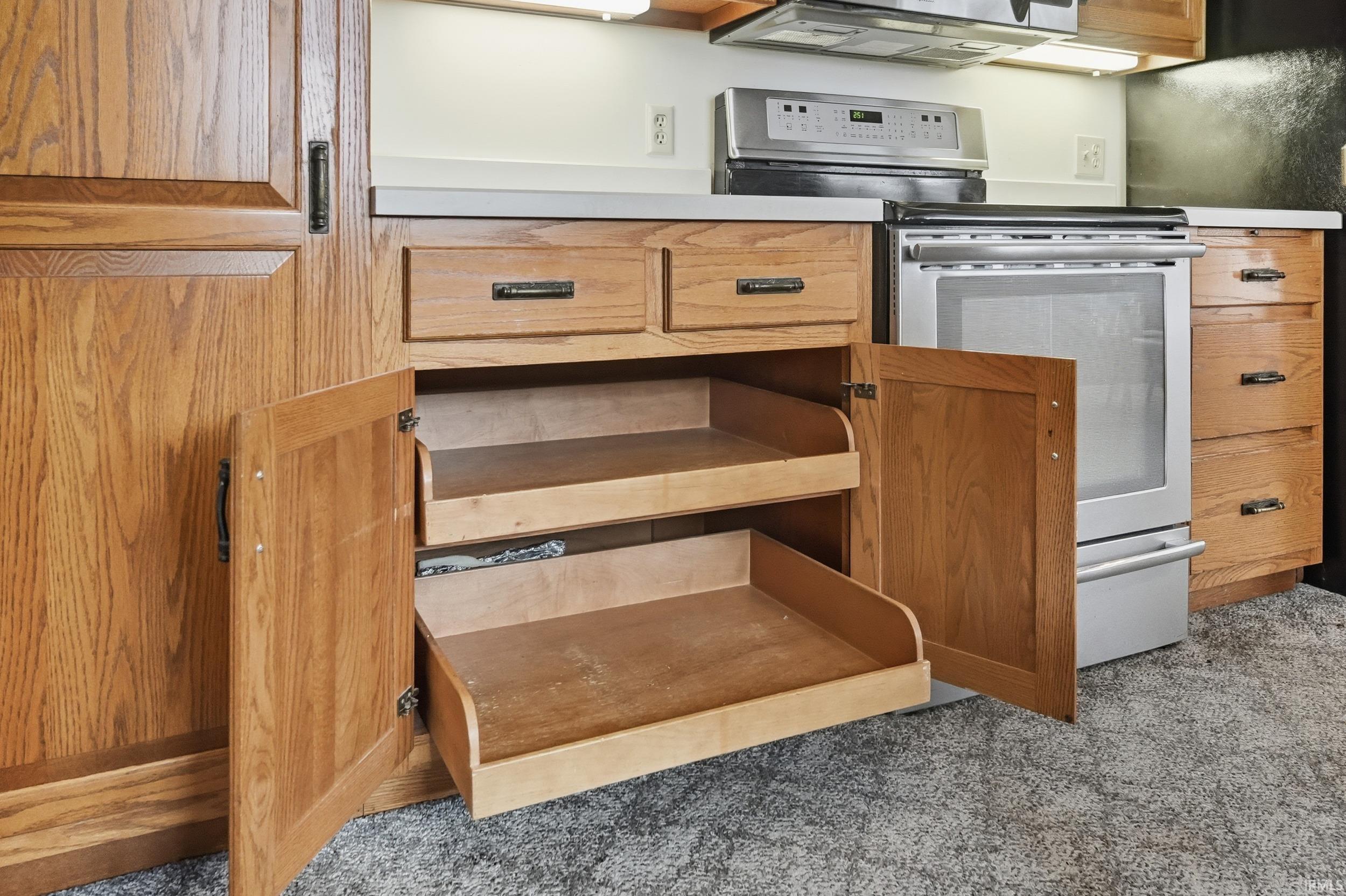 2424 North Berthaud Road New Haven, IN 46774 - Photo 11 of 36