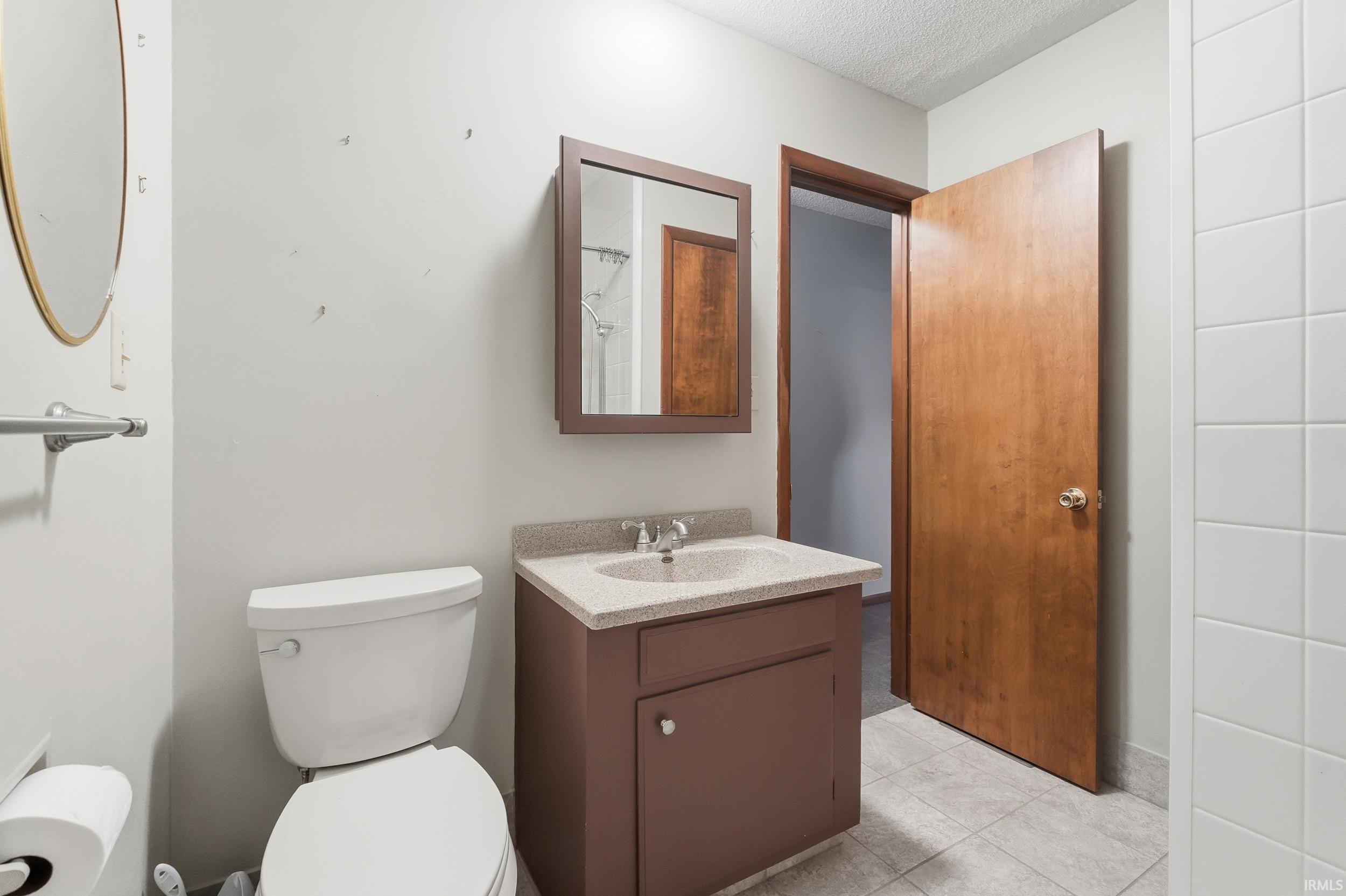 2424 North Berthaud Road New Haven, IN 46774 - Photo 13 of 36