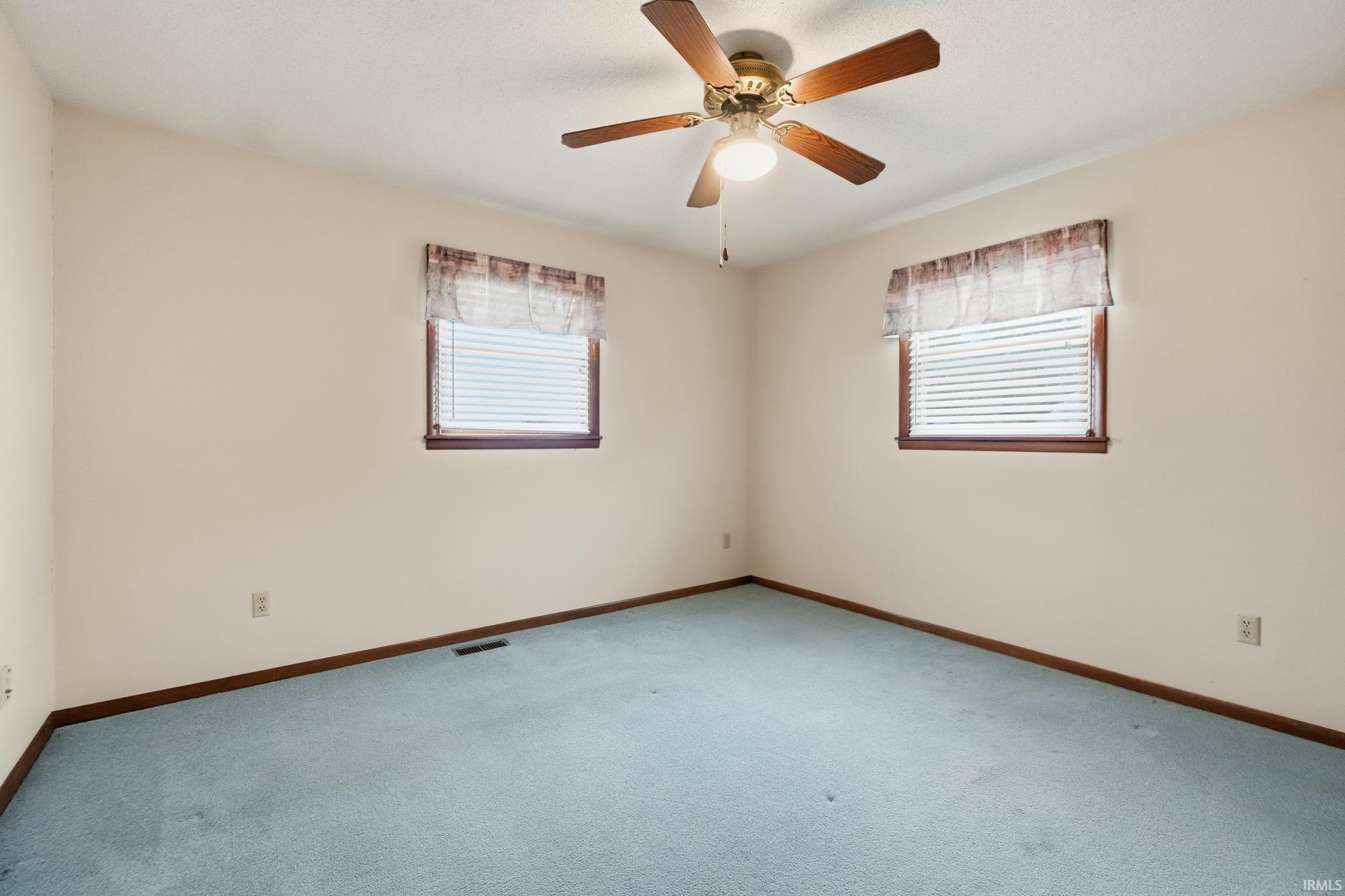 2424 North Berthaud Road New Haven, IN 46774 - Photo 18 of 36