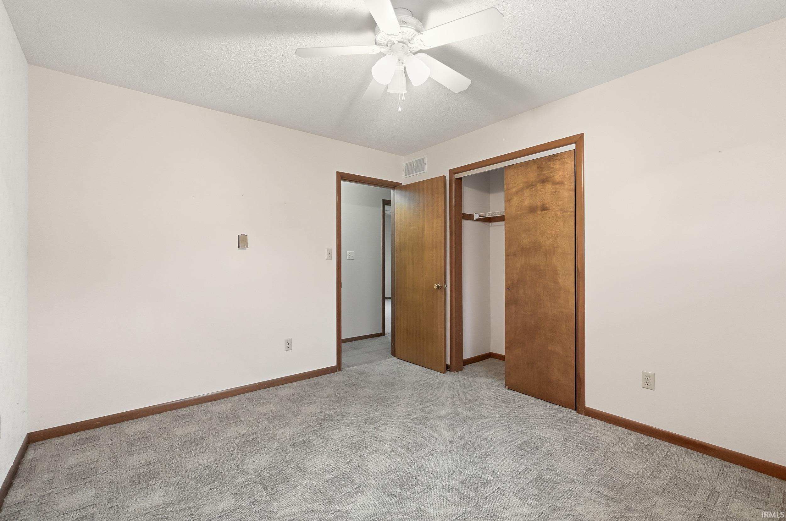 2424 North Berthaud Road New Haven, IN 46774 - Photo 23 of 36