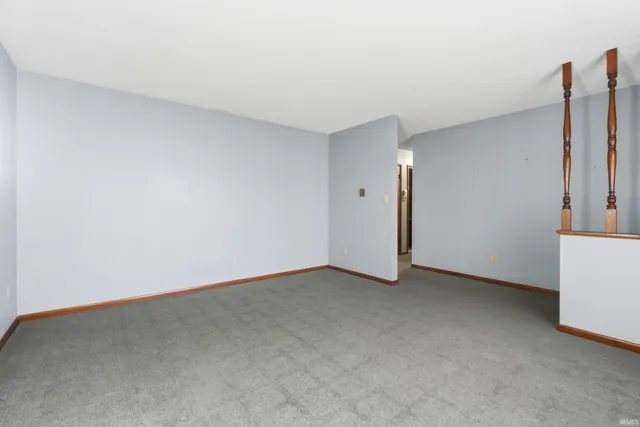 $324,900 | 2424 North Berthaud Road, New Haven, IN 46774