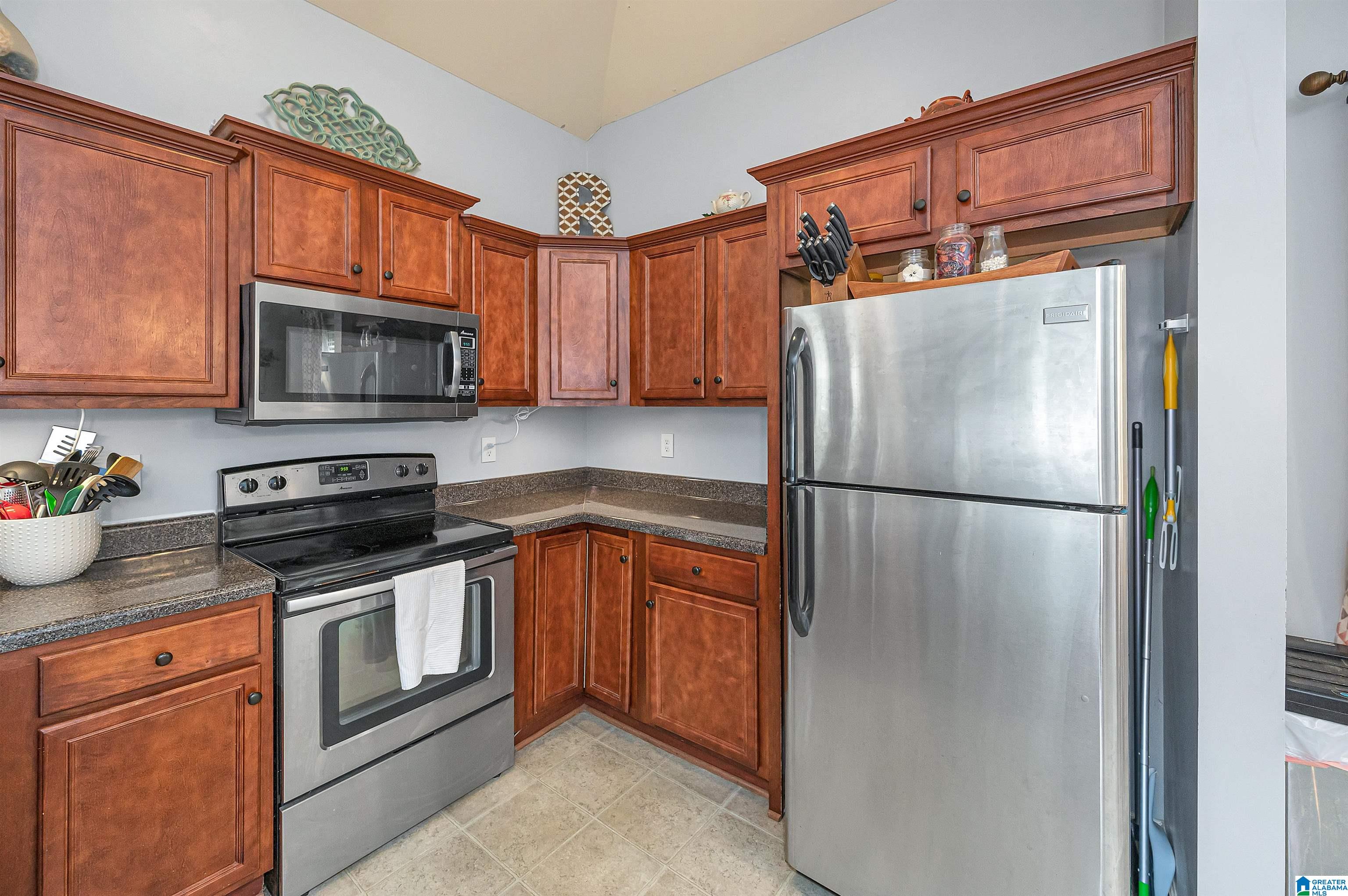 123 Sunflower Place Alabaster, AL 35007 - Photo 13 of 34