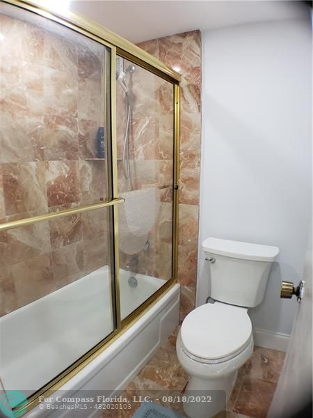 111 Briny Avenue, Unit 2502 Pompano Beach, FL 33062 - Photo 19 of 34