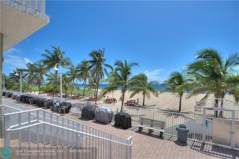 111 Briny Avenue, Unit 2502 Pompano Beach, FL 33062 - Photo 31 of 34