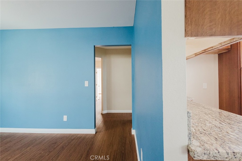 2226 Hauser Boulevard Los Angeles, CA 90016 - Photo 20 of 44