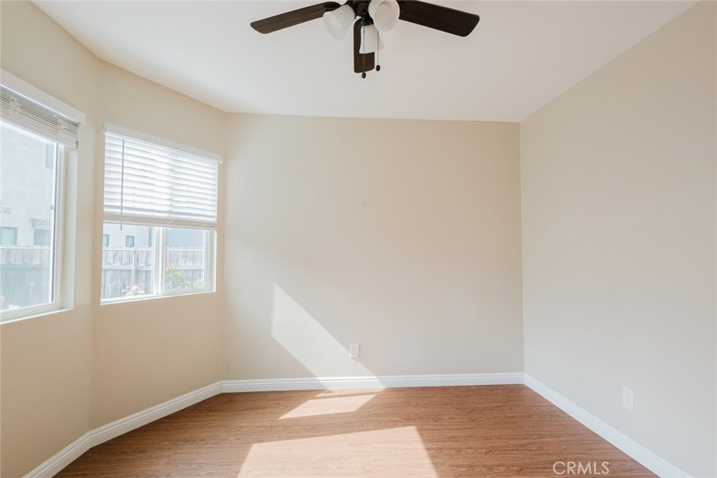 2226 Hauser Boulevard Los Angeles, CA 90016 - Photo 23 of 44