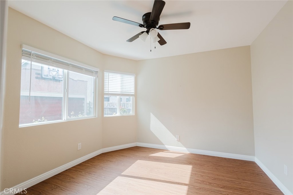 2226 Hauser Boulevard Los Angeles, CA 90016 - Photo 8 of 44