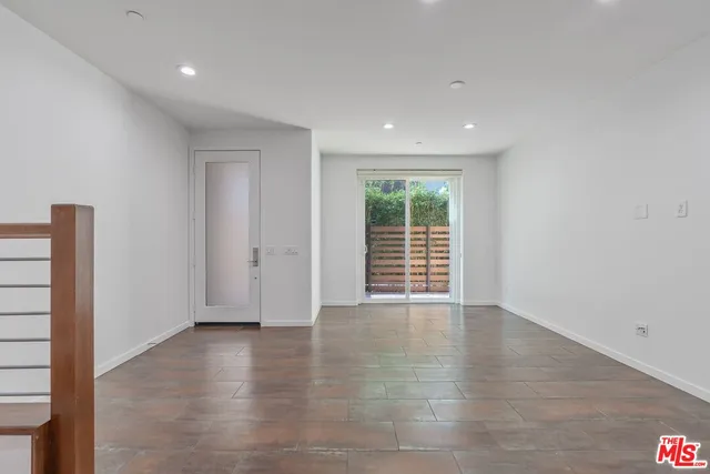 $4,000 | 1558 West Artesia Square, Unit C, Gardena, CA 90248