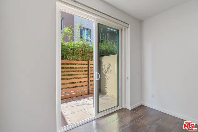 $4,000 | 1558 West Artesia Square, Unit C, Gardena, CA 90248