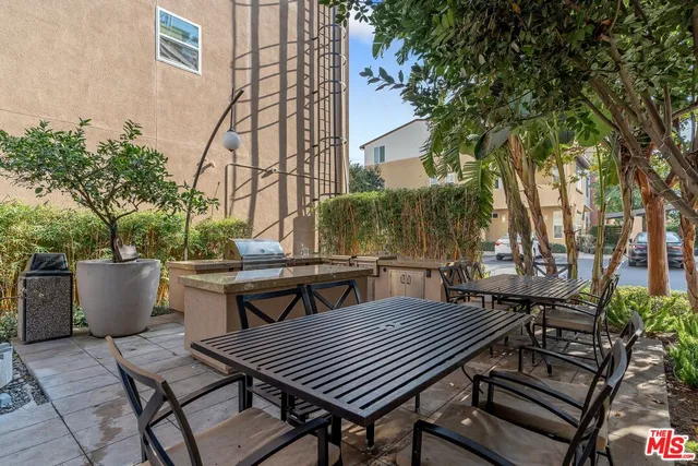 $4,000 | 1558 West Artesia Square, Unit C, Gardena, CA 90248