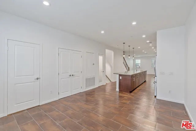 $4,000 | 1558 West Artesia Square, Unit C, Gardena, CA 90248