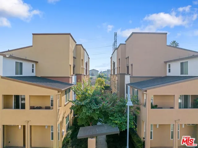 $4,000 | 1558 West Artesia Square, Unit C, Gardena, CA 90248