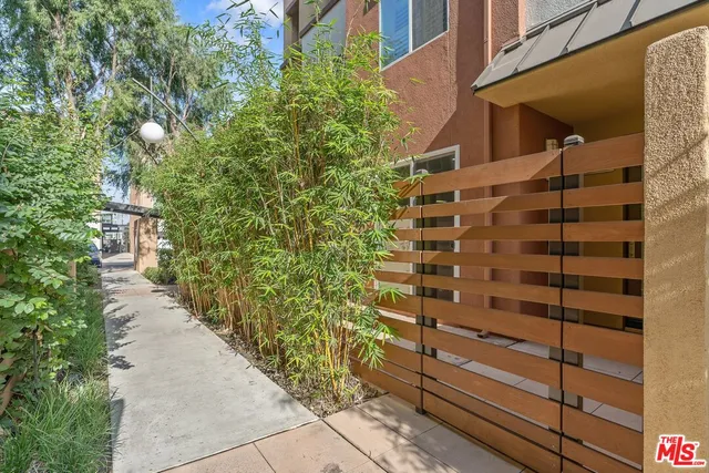 $4,000 | 1558 West Artesia Square, Unit C, Gardena, CA 90248