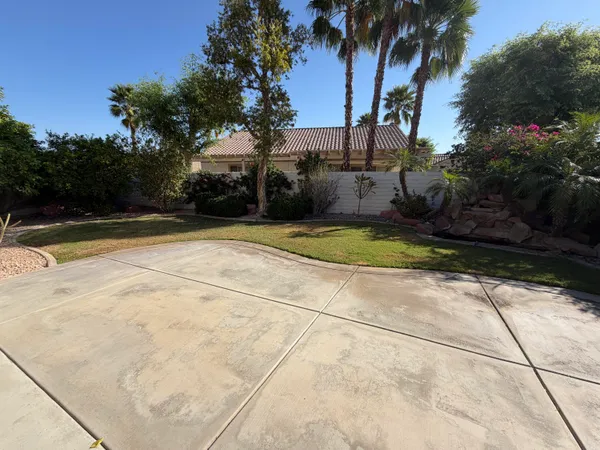 $2,950 | 40380 Camino Montecito, Indio, CA 92203