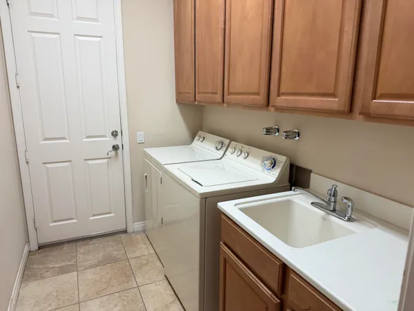 $2,950 | 40380 Camino Montecito, Indio, CA 92203