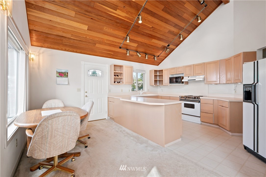 3315 Robertson Road Bellingham, WA 98226 - Photo 13 of 25 Gallery Image 13