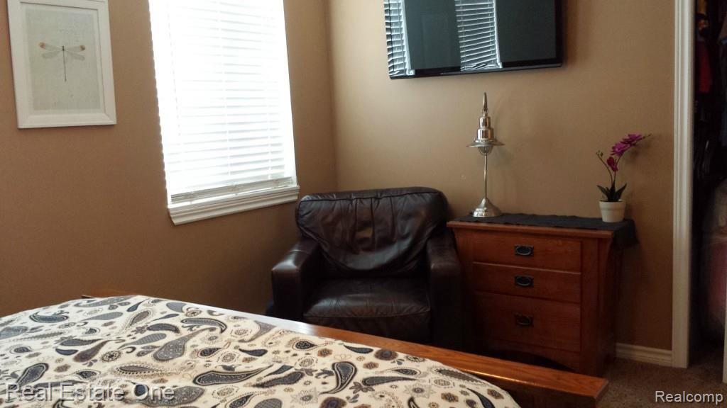 7690 South Eston Road Clarkston, MI 48348 - Photo 13 of 26 kelly master.jpg