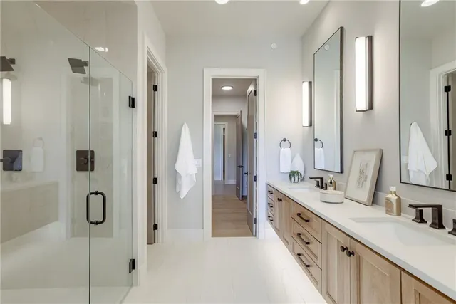 $1,322,057 | 13749 Pembroke Lane, Leawood, KS 66224