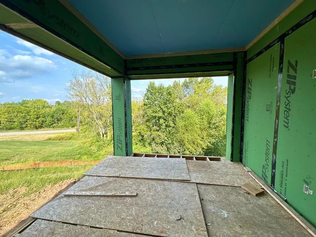 $1,322,057 | 13749 Pembroke Lane, Leawood, KS 66224