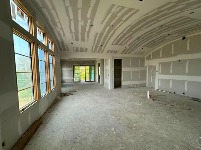 $1,322,057 | 13749 Pembroke Lane, Leawood, KS 66224