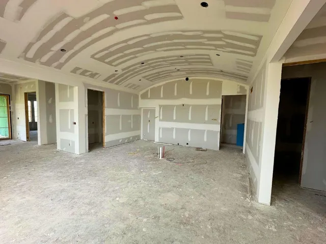 $1,322,057 | 13749 Pembroke Lane, Leawood, KS 66224