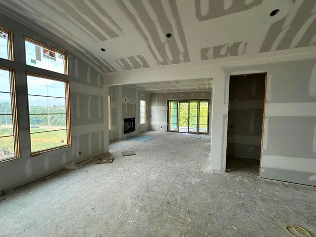 $1,322,057 | 13749 Pembroke Lane, Leawood, KS 66224