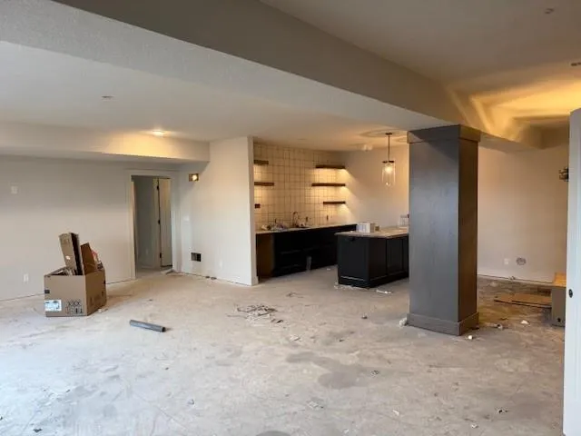 $1,322,057 | 13749 Pembroke Lane, Leawood, KS 66224