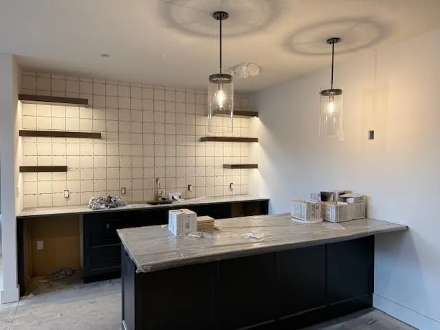 $1,322,057 | 13749 Pembroke Lane, Leawood, KS 66224