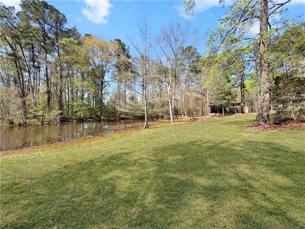 $344,900 | 121 Calvin Street, Anacoco, LA 71403