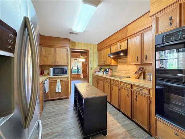 $344,900 | 121 Calvin Street, Anacoco, LA 71403