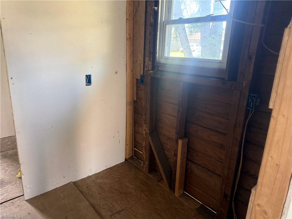 213 West Decatur Street Madison, NC 27025 - Photo 17 of 24